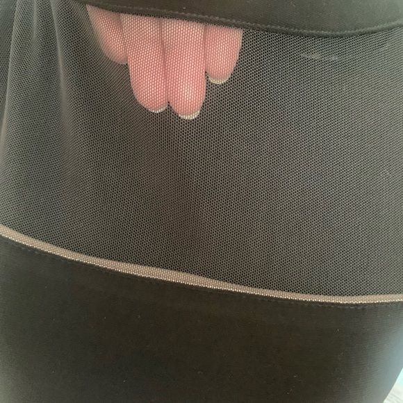 R & M Richards Dress - Picture 3 of 7